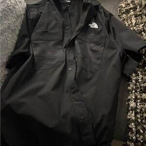 The North Face Black Short-Sleeve Mesh Chest Utility Shirt Jacket